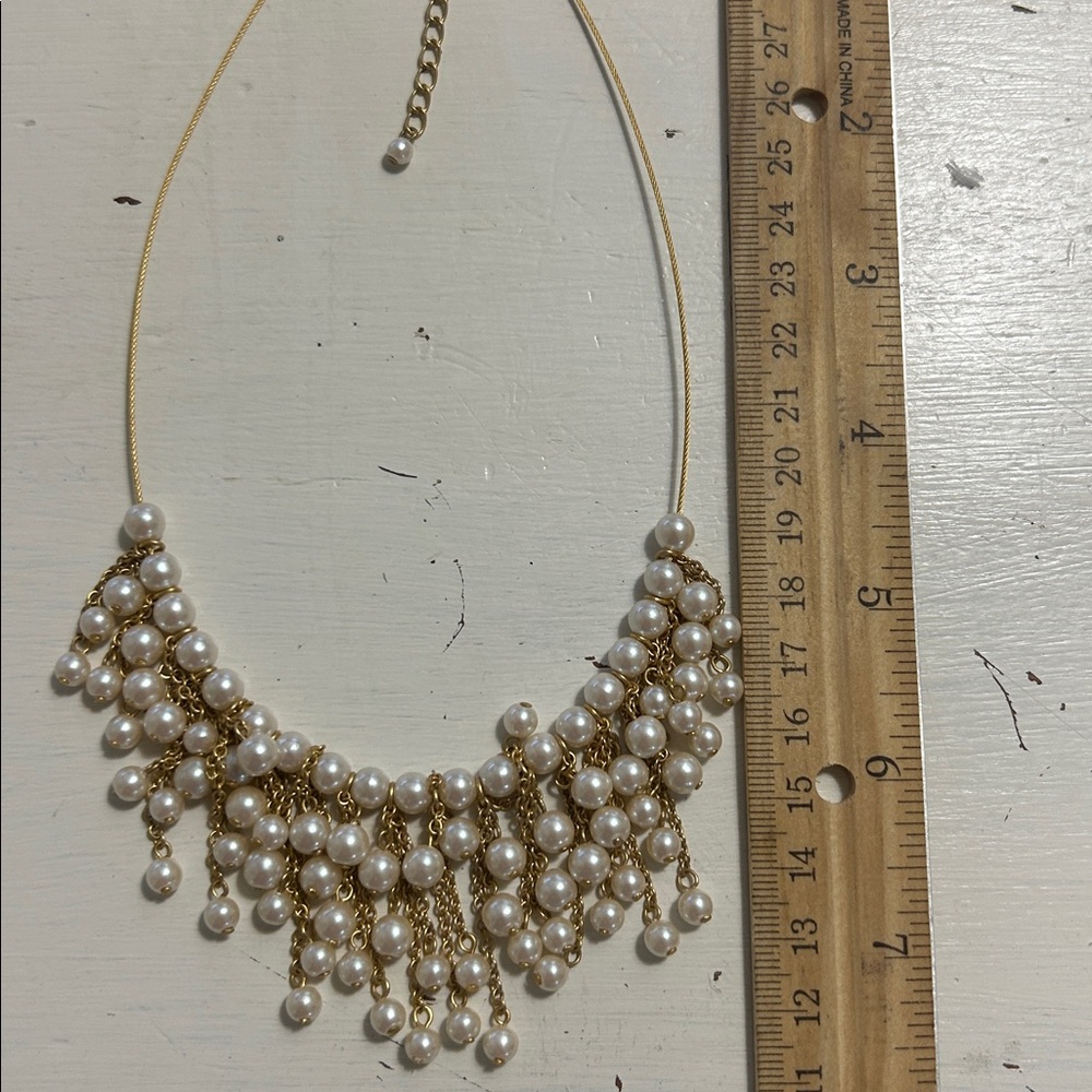 Vintage Gold Wire Faux Pearl Dangle Necklace, great Bridal/wedding necklace. - Picture 5 of 5